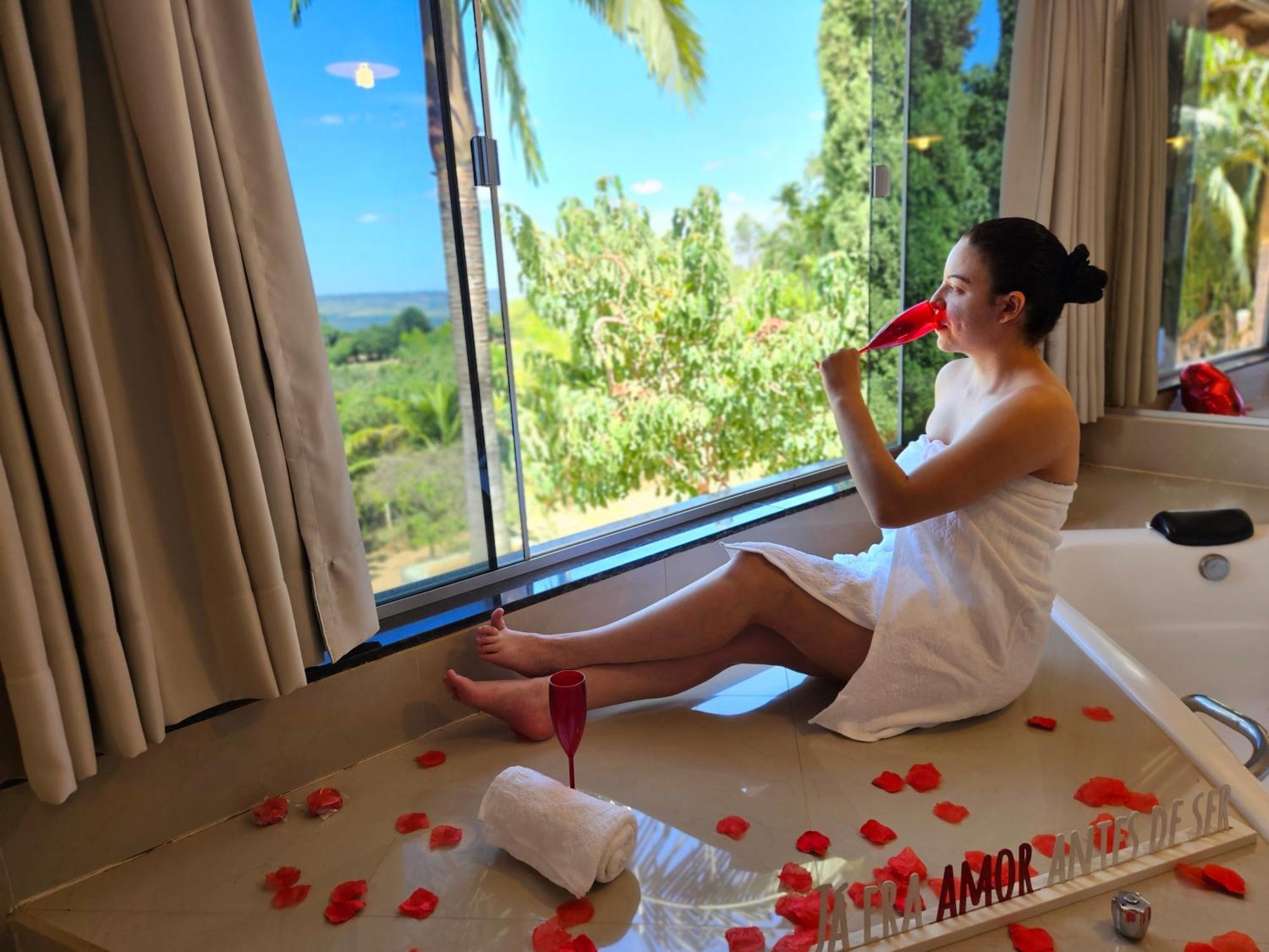 Chacara Vive La Vie Ponte Alta Hotel Gama  ภายนอก รูปภาพ
